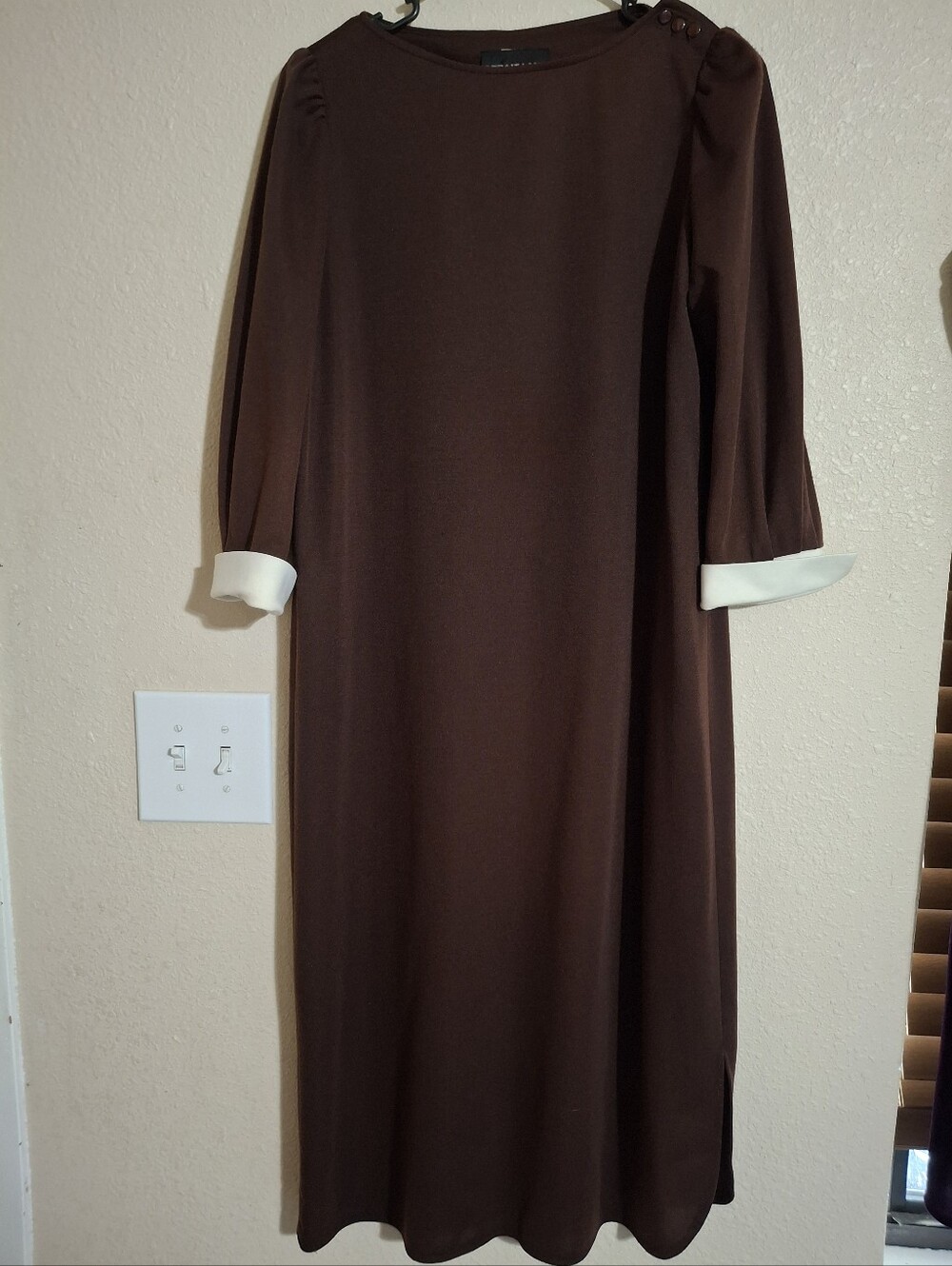 Vintage STRAIT LANE Brown Shift Dress with Contrast Cuffs
